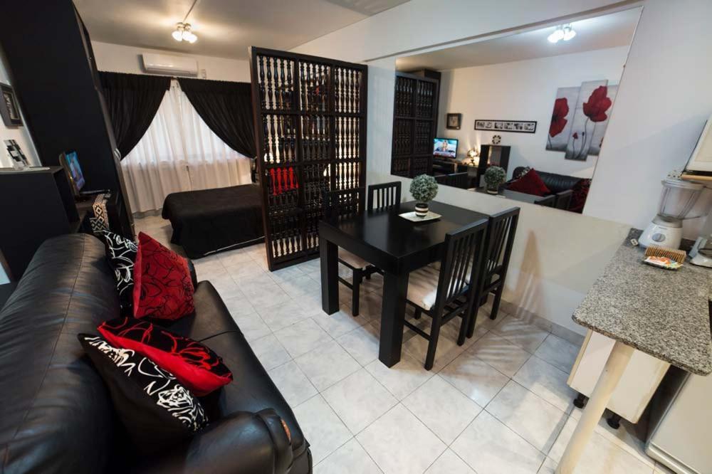 Apartamento En Centro De Buenos Aires Cerca Del Obelisco Exterior foto
