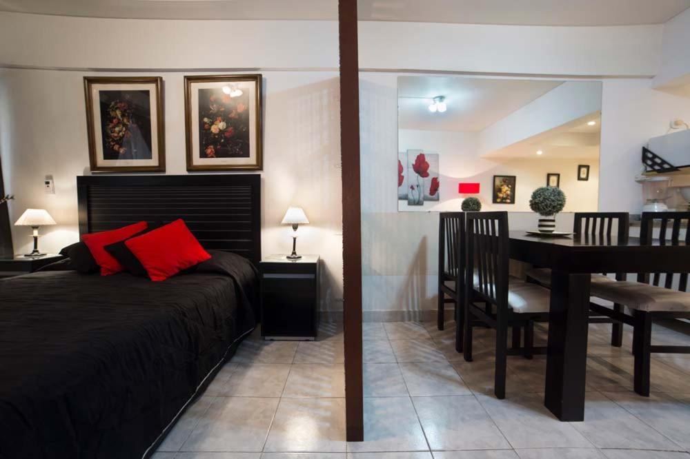 Apartamento En Centro De Buenos Aires Cerca Del Obelisco Exterior foto